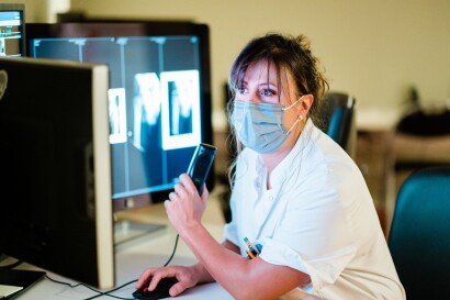 Dic'T : Redonnez du temps médical aux médecins par la dictée numérique et la reconnaissance vocale