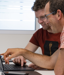 Les développeurs de chez Maincare travaillent en étroite collaboration avec les professionnels de santé.