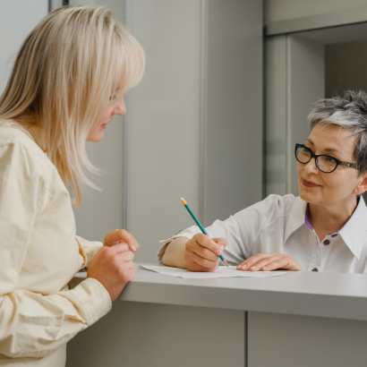 Patient et personnel administratif